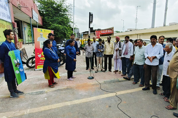Ahmedabad: રાજ્યના શહેરી વિકાસ અને શહેરી આવાસ વિકાસ વિભાગે કચરાંને અલગ પાડવાને, સિંગલ-યુઝ પ્લાસ્ટિકના ઉપયોગને નાબુદ કરવાને પ્રોત્સાહન આપવા માટેનું અભિયાન લૉન્ચ કર્યું